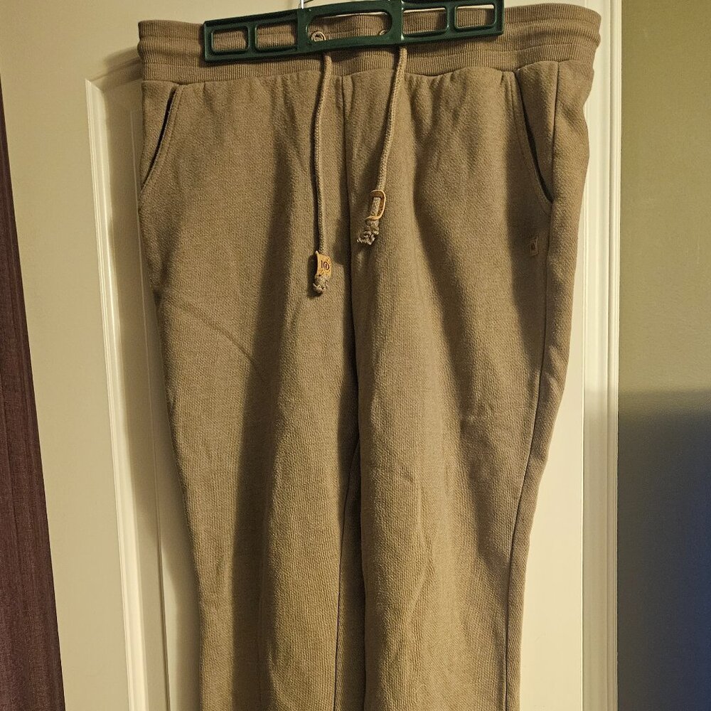 Ten Tree Joggers